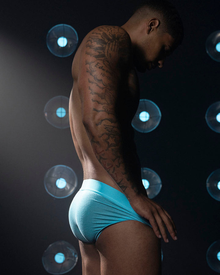 C-IN2 Super Bright Low Rise Brief in neon blue – men's neon halftone low rise brief