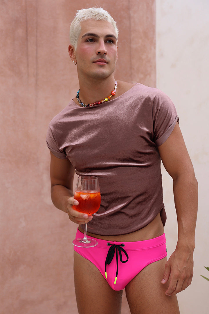 BADBUI Modern Classic Swim Brief in hot pink – men's sporty quick-dry fitted swim brief