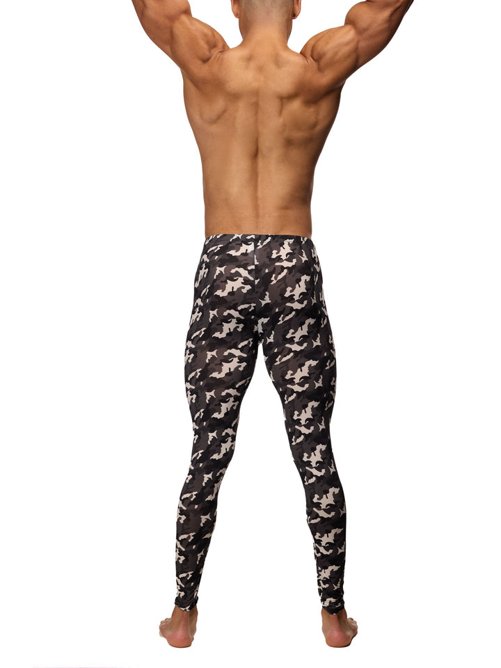 Body Aware Wild Side Leggings in camo – men's lightweight athletic camo leggings