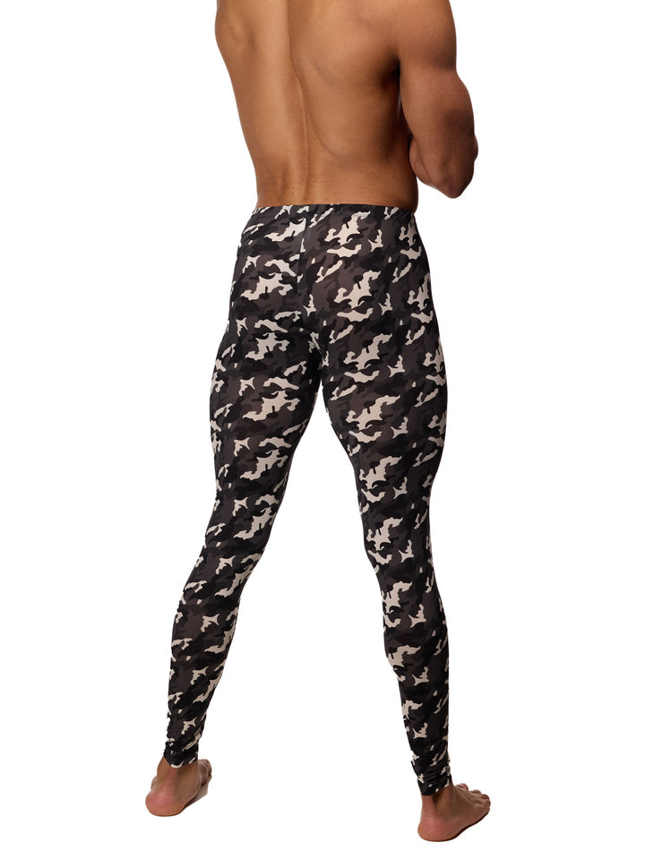 Body Aware Wild Side Leggings in camo – men's lightweight athletic camo leggings