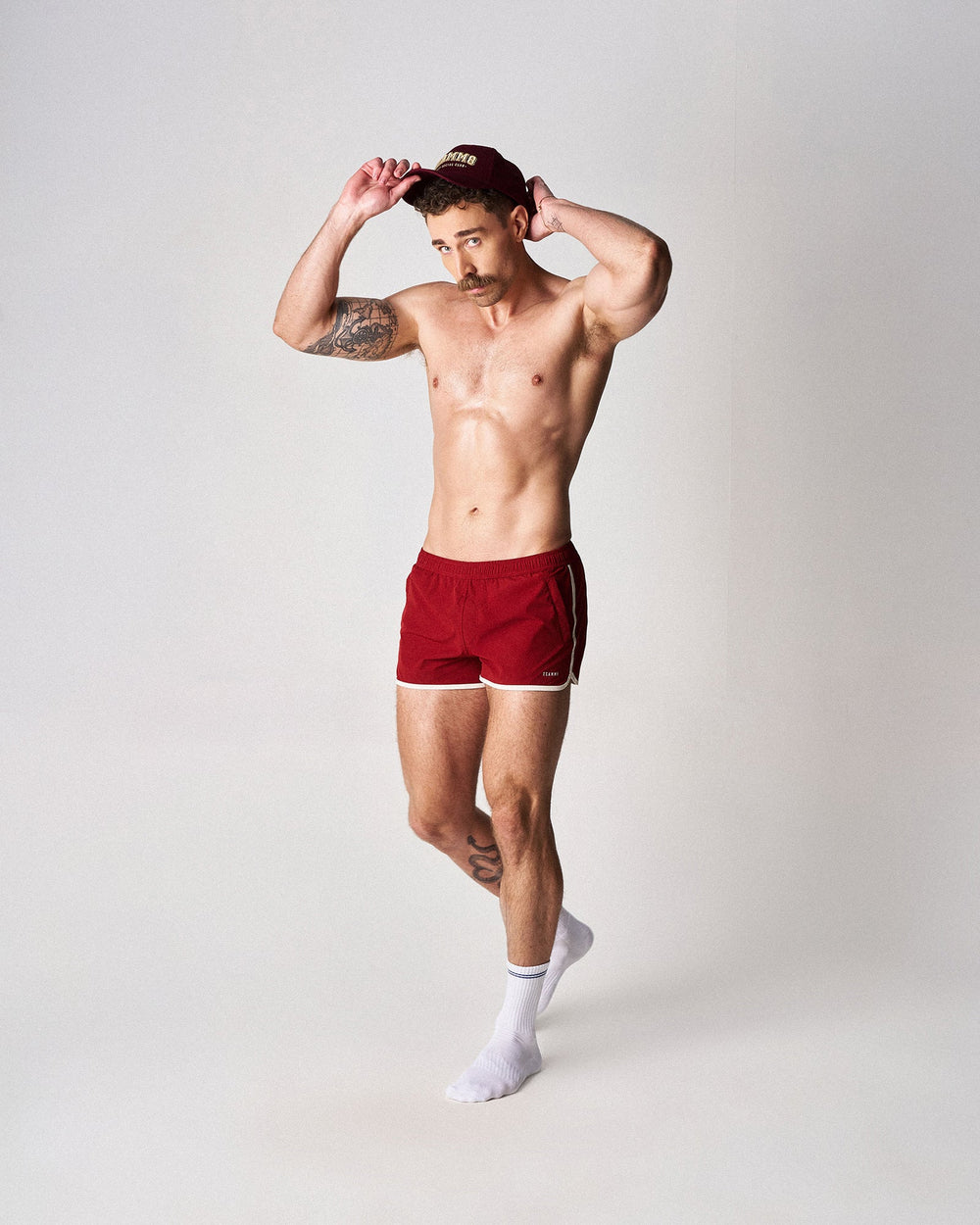 TEAMM8 SSC Legacy Scallop Short in maroon – contrast piping side split athletic short