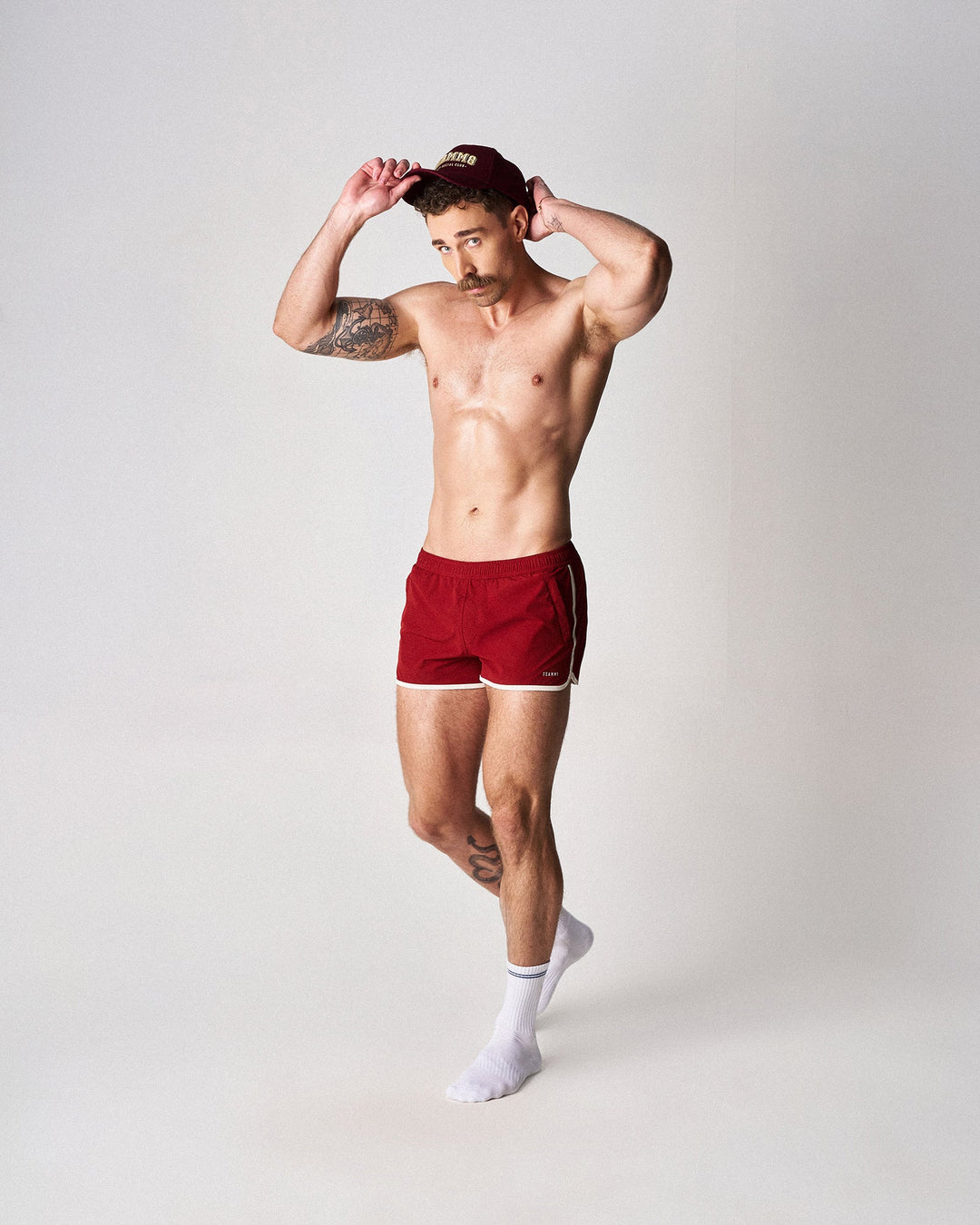 TEAMM8 SSC Legacy Scallop Short in maroon – contrast piping side split athletic short