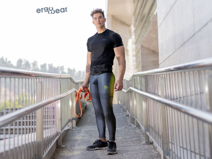 ErgoWear MAX SE Men's Compression Legging in Gray/Green – men's athletic pants