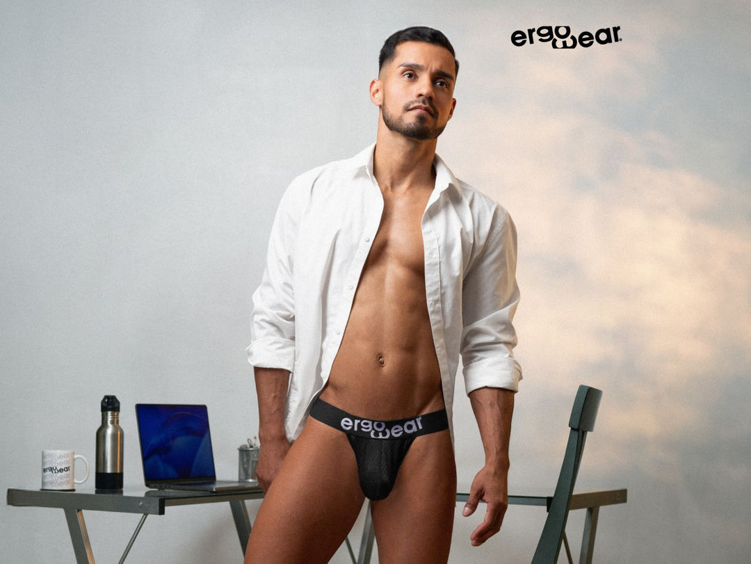 ErgoWear MAX FLOW Men's Bikini Brief in Black – men's briefs