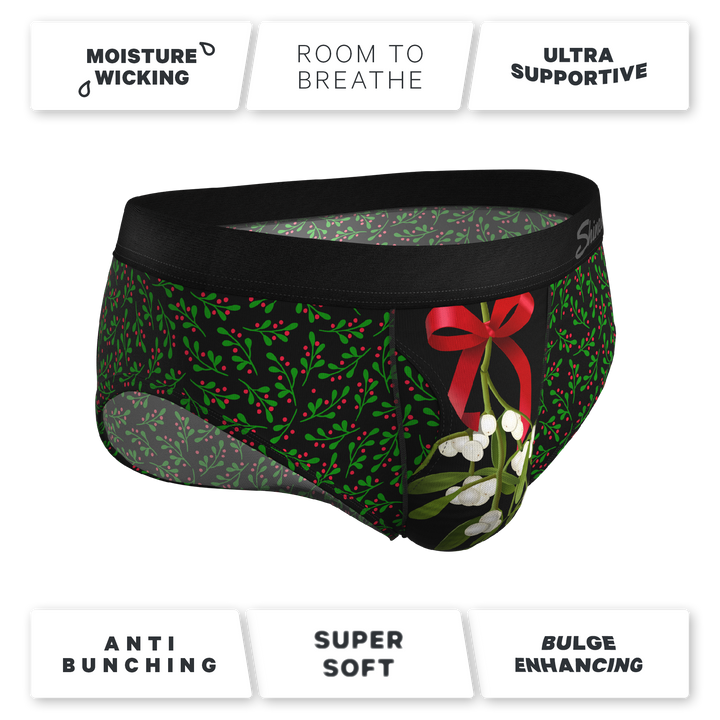 Shinesty "The Kiss Me There" Mistletoe Ball Hammock® Pouch Underwear Briefs