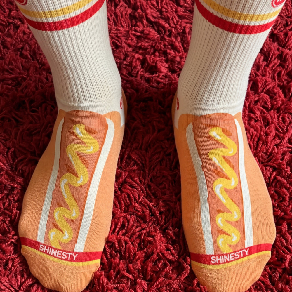 Shinesty x Wienerschnitzel The Dog On Dog Heel Hammock crew socks – men's collab print crew socks