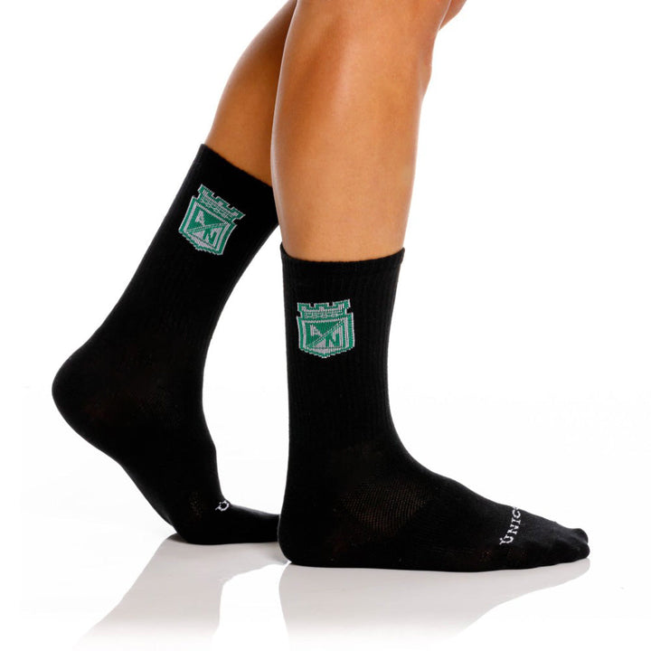 Mundo Unico men's black athletic performance sport socks Juntos – detail view