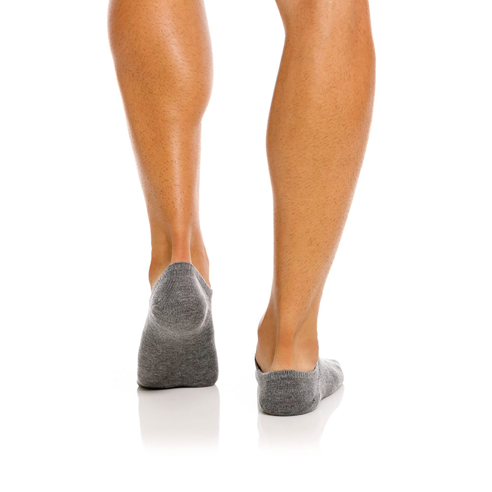Mundo Unico men's grey no-show cotton socks Acebo with logo detail – side view