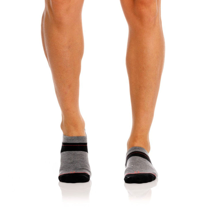 Mundo Unico Valle Men's No Show Socks in Gray – men's socks Handmade in Colombia