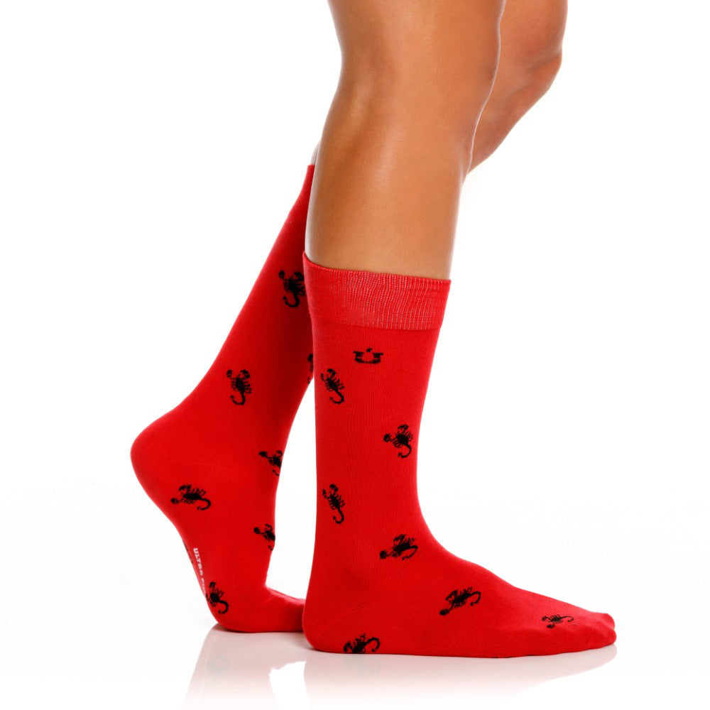 Mundo Unico Alacran casual socks in red – modal scorpion mini-print bold novelty socks