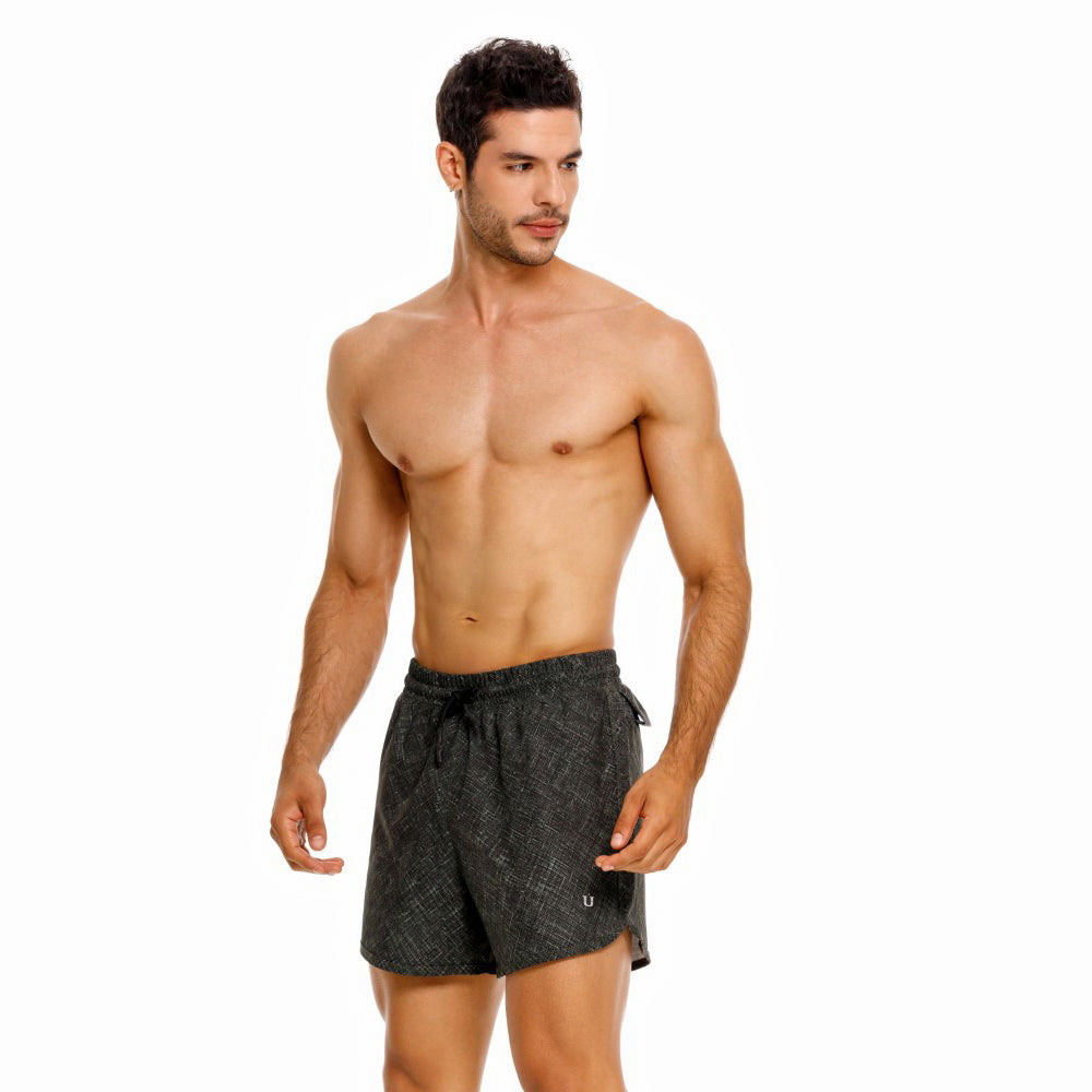 Mundo Unico Motriz running shorts in green – geometric quick-dry performance running shorts