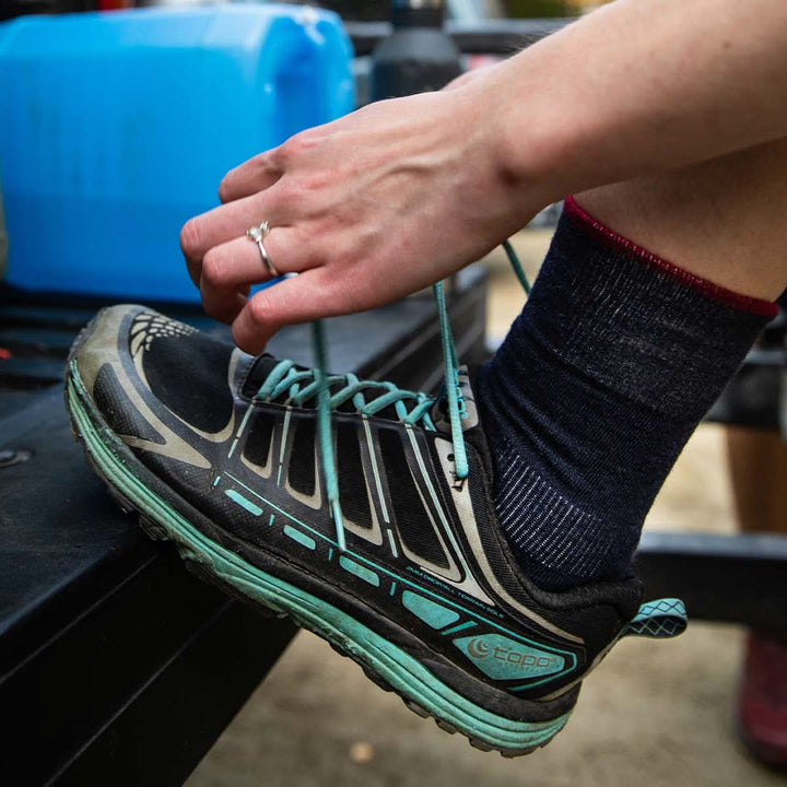 Minus33 Mountain Heritage Merino Wool Crew Socks - Microweight Cushion