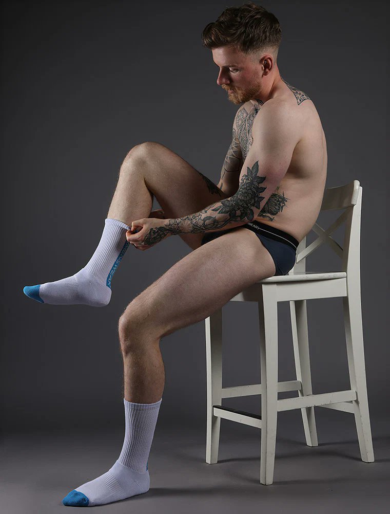 Box Menswear Lux Sports Socks Reverse Blue Strip