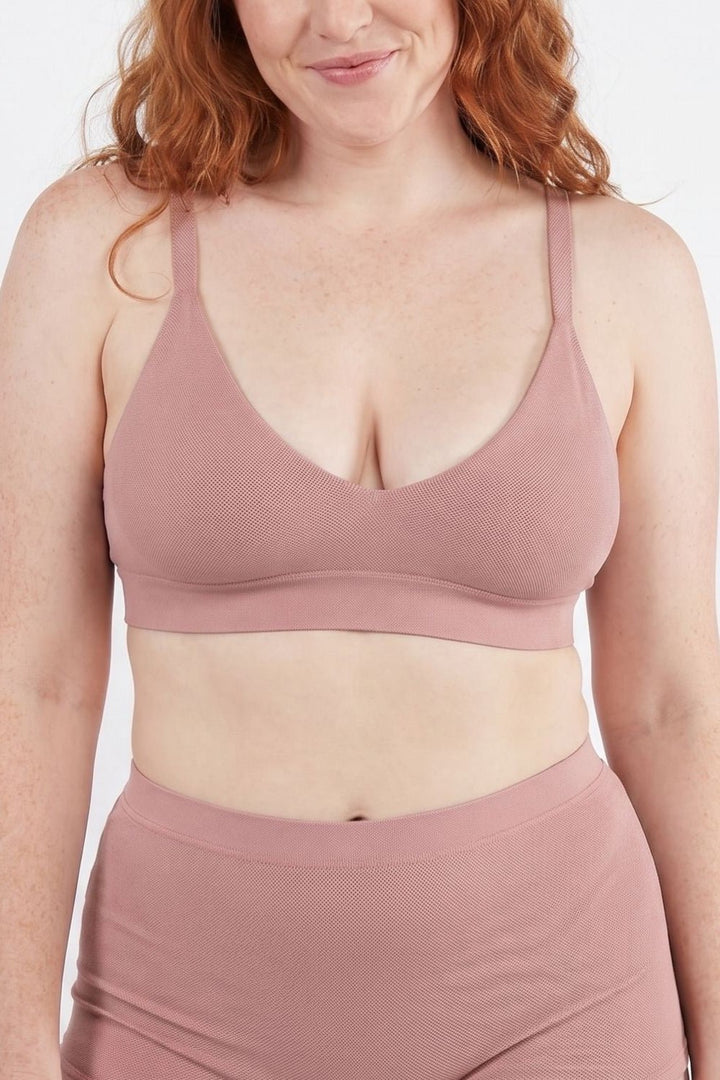 The Bell Pep Red Chambray Boob Hammock Busty Bralette - Supportive Wireless Bra