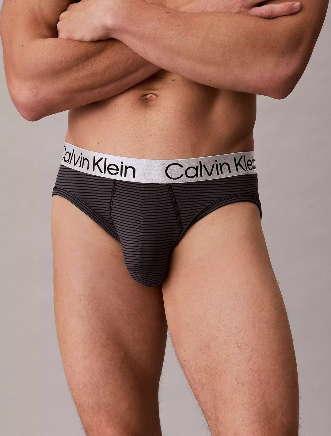 Calvin Klein Men's Chromatic 4-Pack Hip Briefs