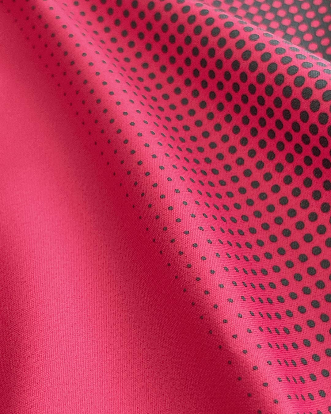 C-IN2 Swim Brief in neon red super bright halftone – men's neon graphic swim brief