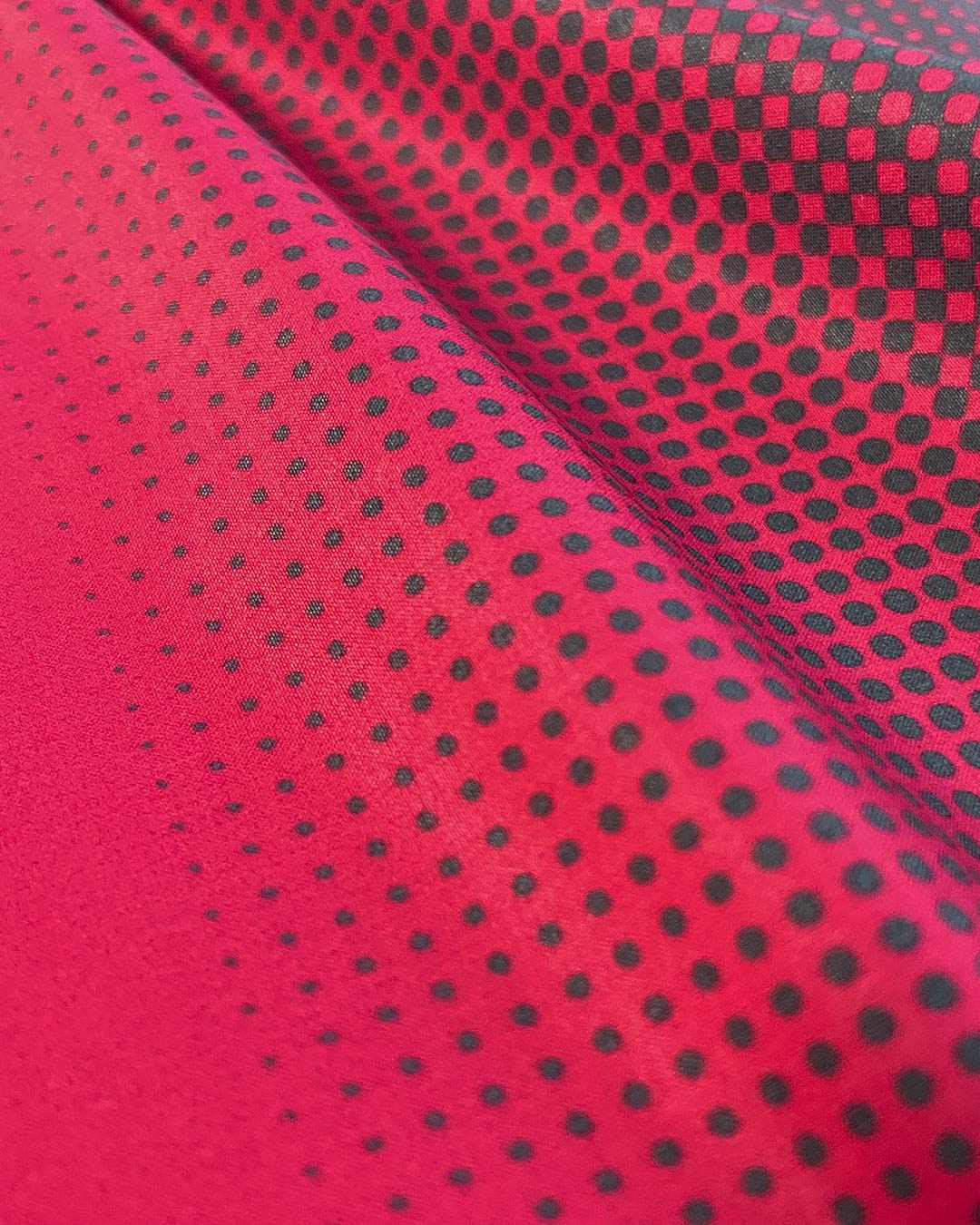 C-IN2 Swim Shorts in neon red super bright halftone – men's neon graphic 3 inch swim shorts